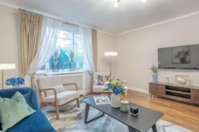 Top location - spacious 2bed in front of Hyde Park